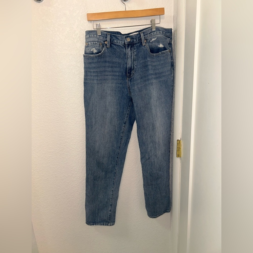 PISTOLA The Presley High Rise Relaxed Straight Leg Jean in Medium Wash SZ: 31